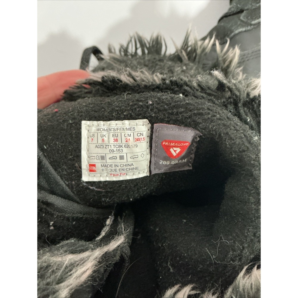 The North Face Nuptse Purna women's size 7 black puffer faux fur topped boots - Picture 8 of 9